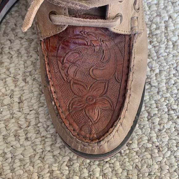 Tooled Leather Roper slip-on Shoes - Picture 2 of 3
